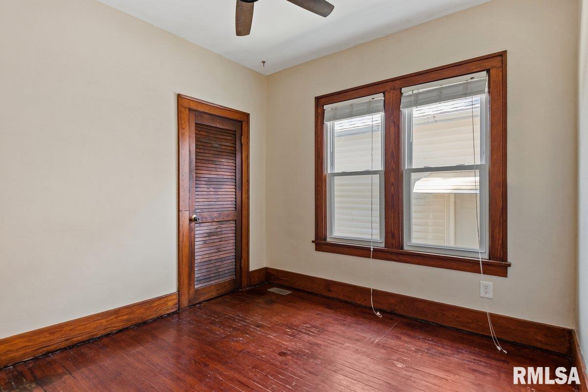 804 South Columbia Avenue Springfield, IL 62704 - Photo 10 of 17
