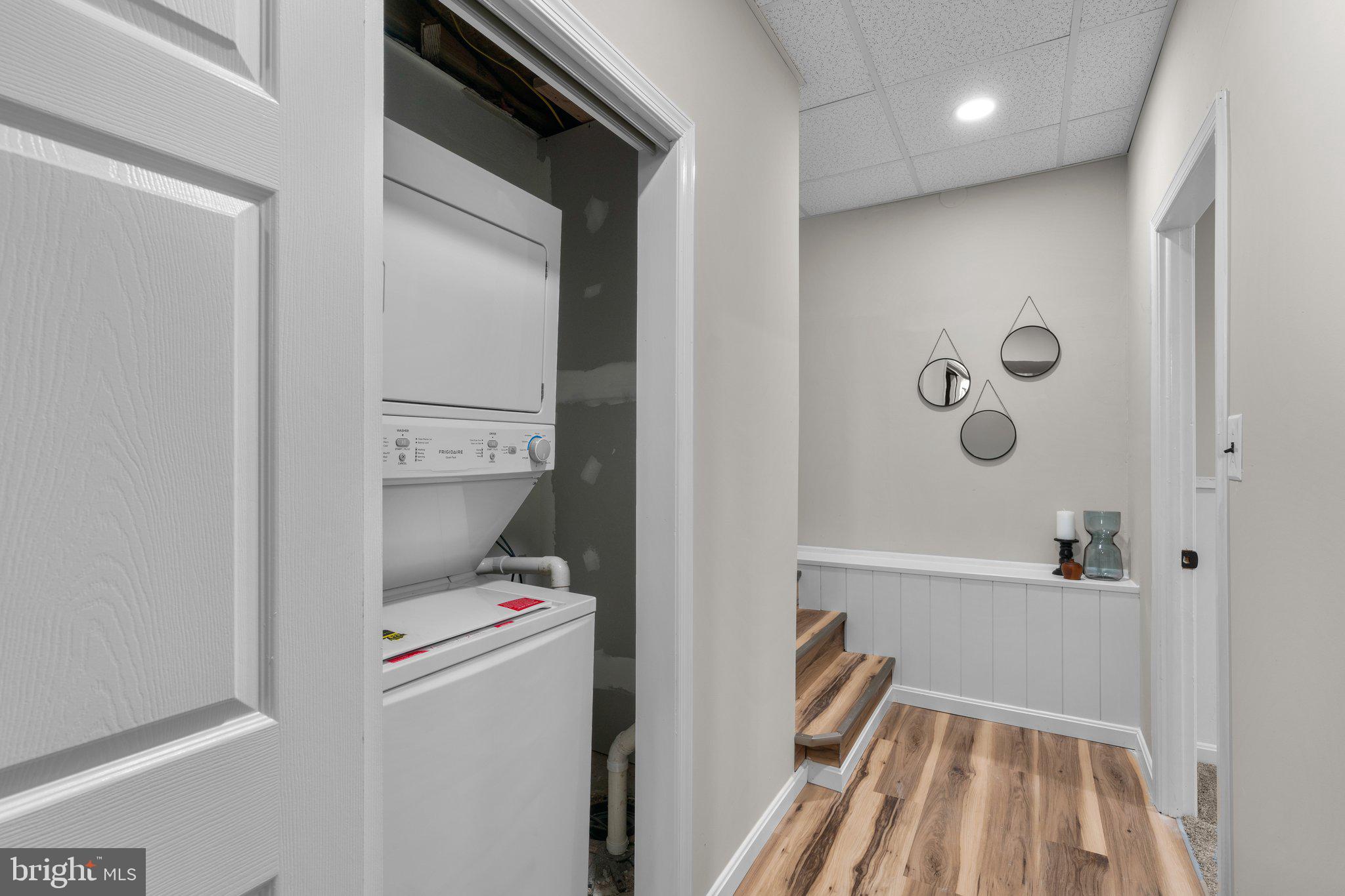 45 Edmondson Ridge Road Baltimore, MD 21228 - Photo 23 of 44 a bathroom with a bathtub and a shower