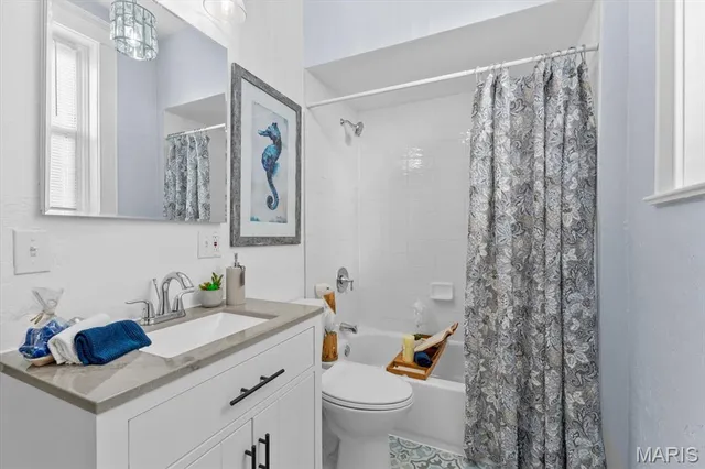 $205,000 | 31 South 97th Street, Belleville, IL 62223