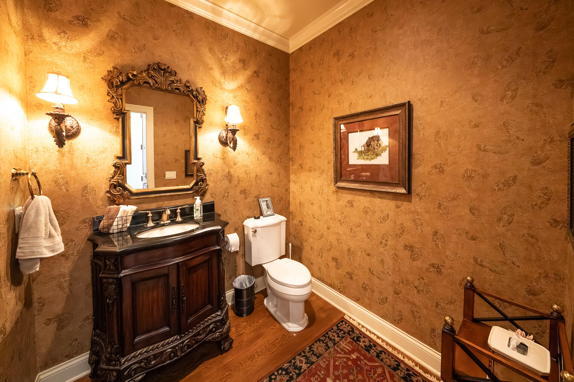 642 Eagleton Drive, Unit 5528 Geneva, WI 53147 - Photo 20 of 38 Powder Room