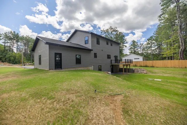 $589,900 | 4 Stream Side Drive, Lewiston, ME 04240