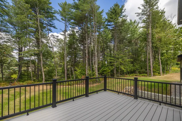 $589,900 | 4 Stream Side Drive, Lewiston, ME 04240