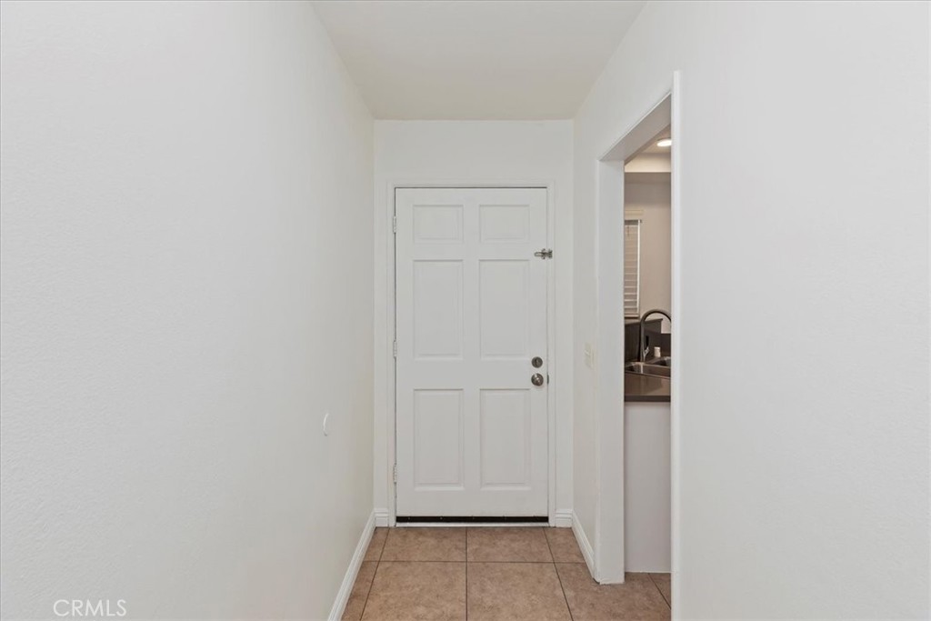 230 East Blaine Street Riverside, CA 92507 - Photo 12 of 47