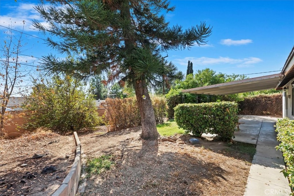 230 East Blaine Street Riverside, CA 92507 - Photo 37 of 47