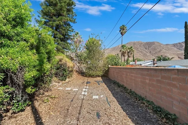 $629,000 | 230 East Blaine Street, Riverside, CA 92507