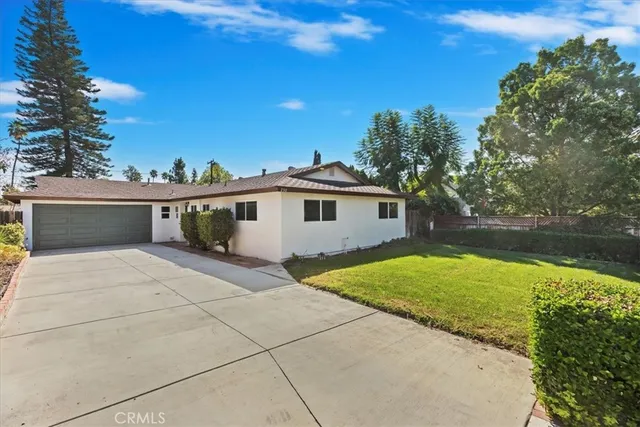$629,000 | 230 East Blaine Street, Riverside, CA 92507