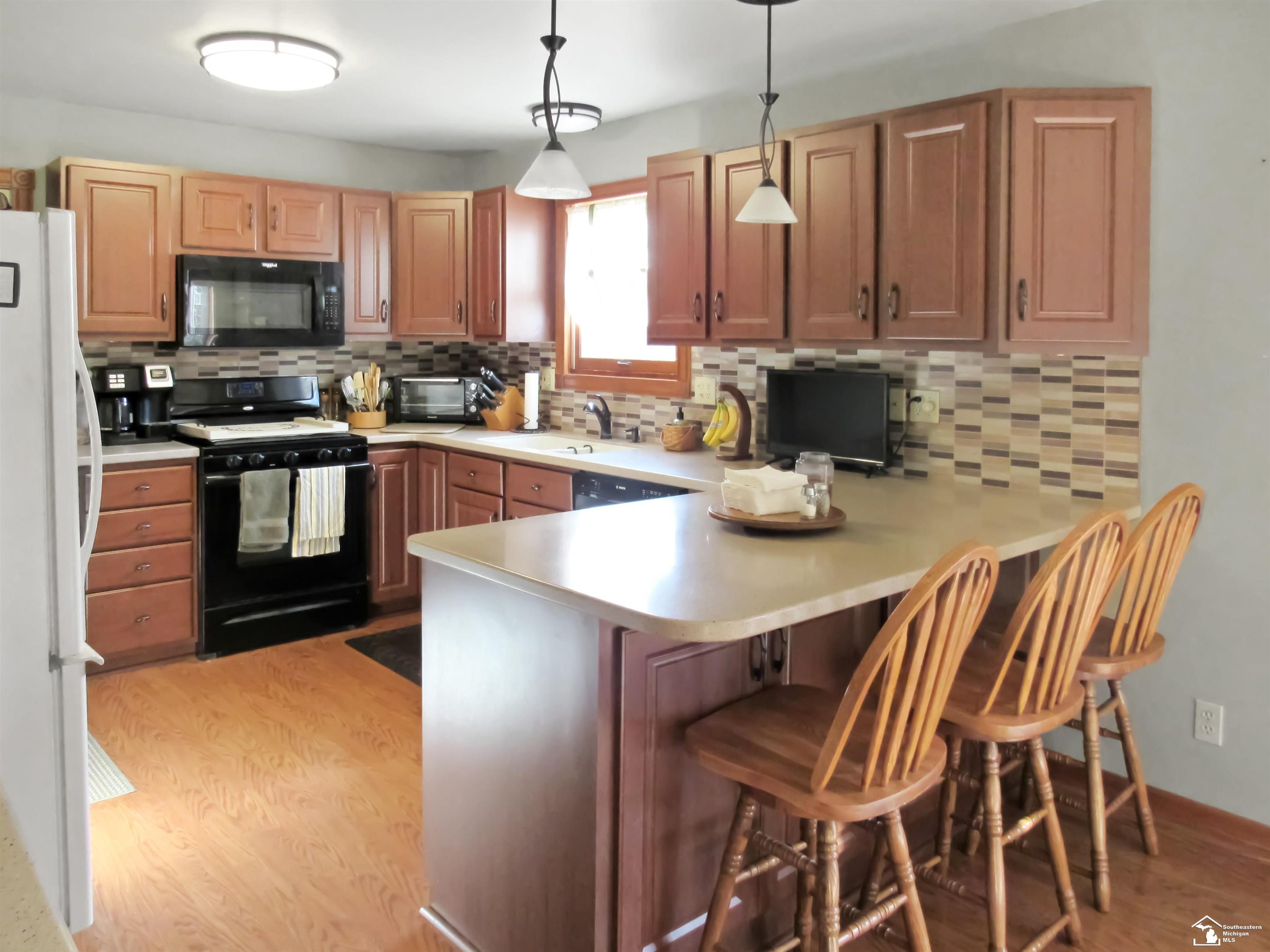 1711 West Albain Road Monroe, MI 48161 - Photo 7 of 31