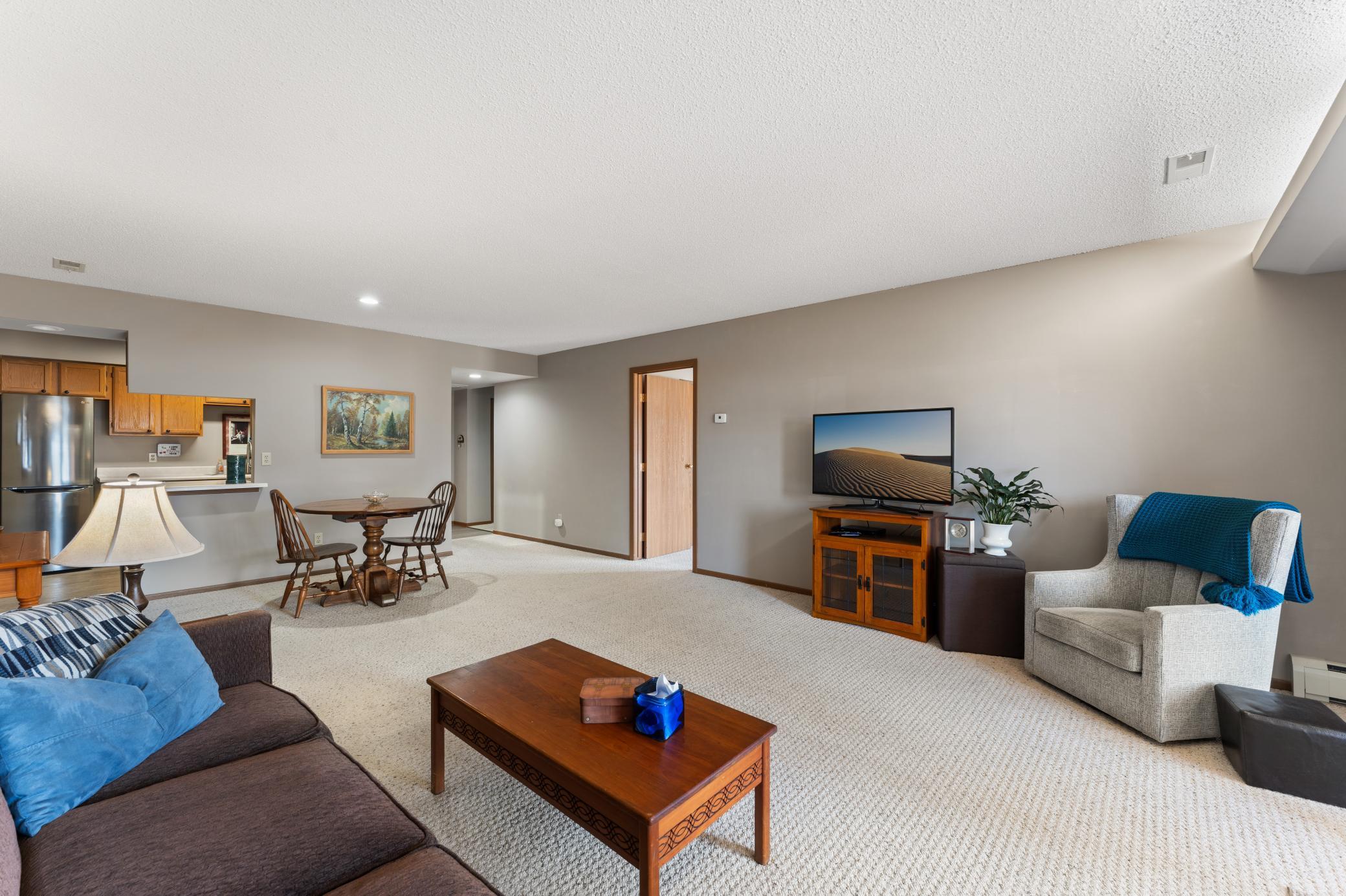 14575 Burma Avenue West, Unit 101 Rosemount, MN 55068 - Photo 11 of 24