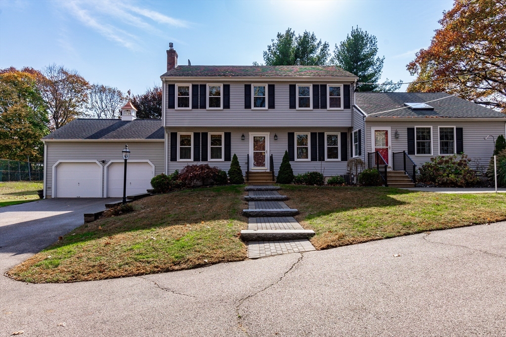583 Elder Ballou Mtg House Road Woonsocket, RI 02895 - Photo 2 of 42 Gallery Image 2