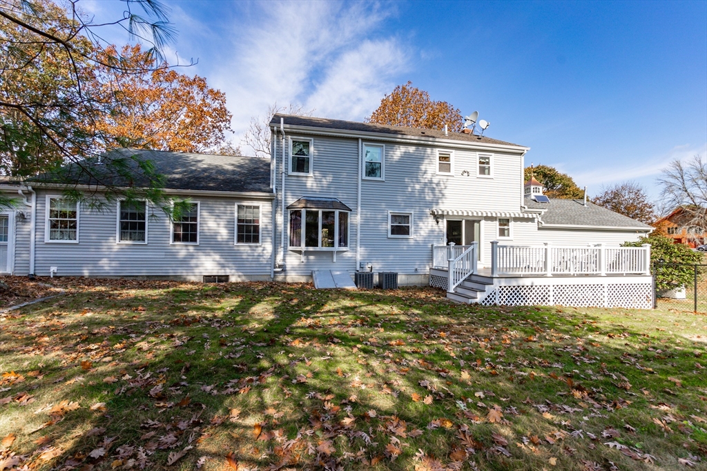 583 Elder Ballou Mtg House Road Woonsocket, RI 02895 - Photo 7 of 42 Gallery Image 7