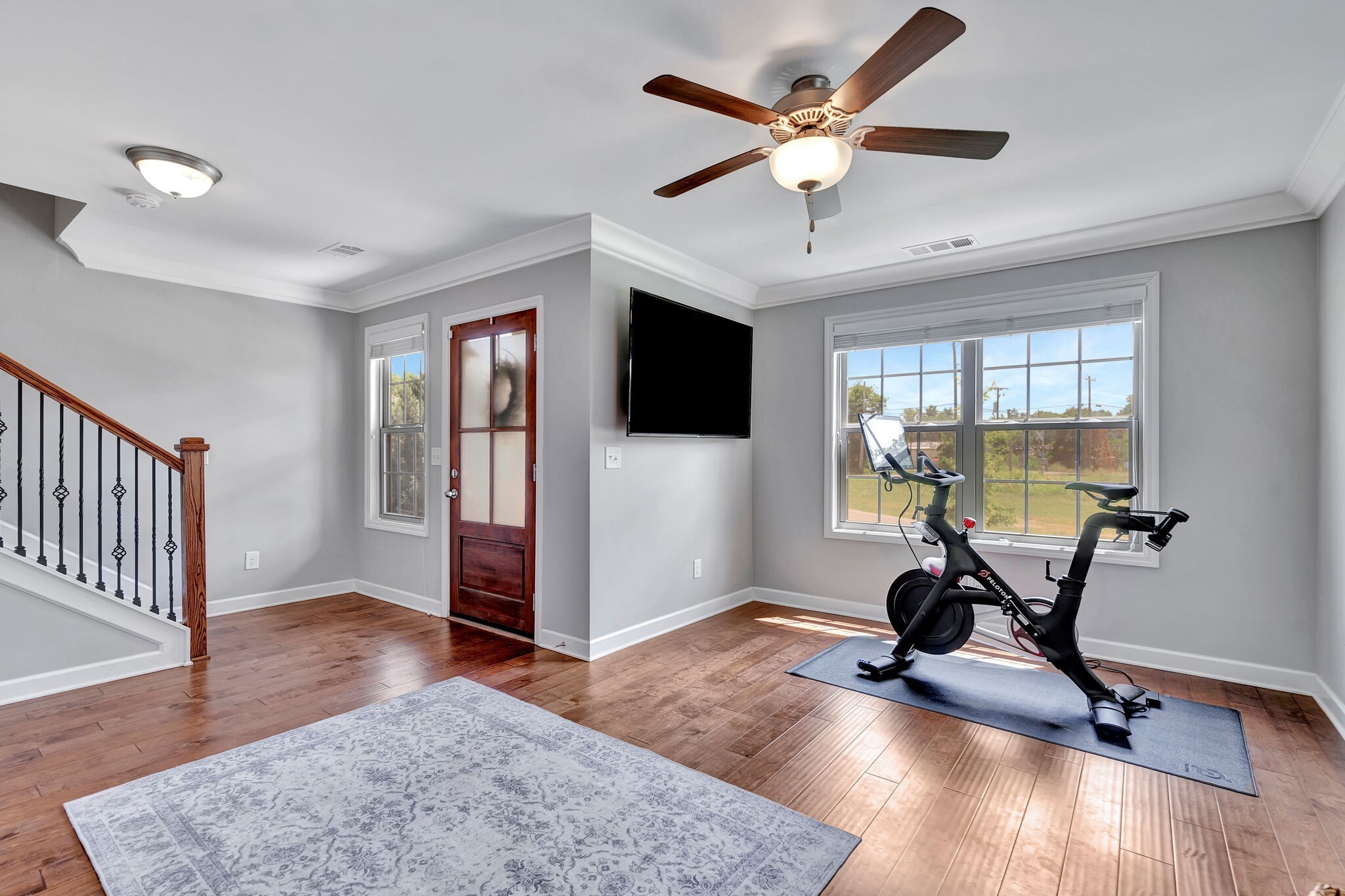 712 Bellevue Road Nashville, TN 37221 - Photo 14 of 31 a view of a livingroom with furniture and a flat screen tv