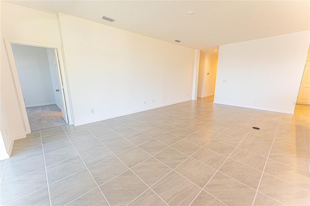 5895 Vision Road St. Cloud, FL 34771 - Photo 4 of 20 Gallery Image 4