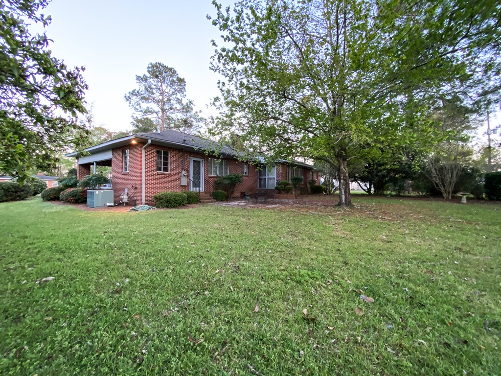 601 North Trinity Street Geneva, AL 36340 - Photo 25 of 31