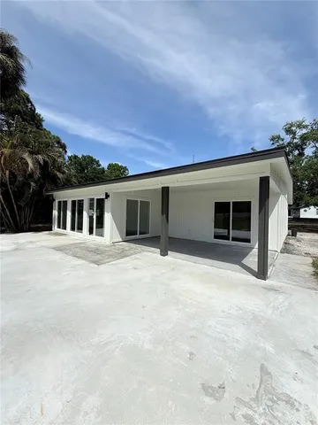 $3,800 | 1913 South 47th Street, Tampa, FL 33619