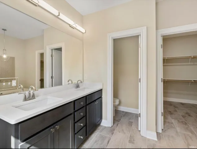 $561,800 | 600 Whitetail Court, Evansville, IN 47711