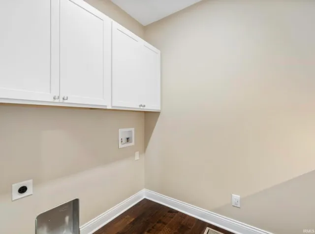 $561,800 | 600 Whitetail Court, Evansville, IN 47711