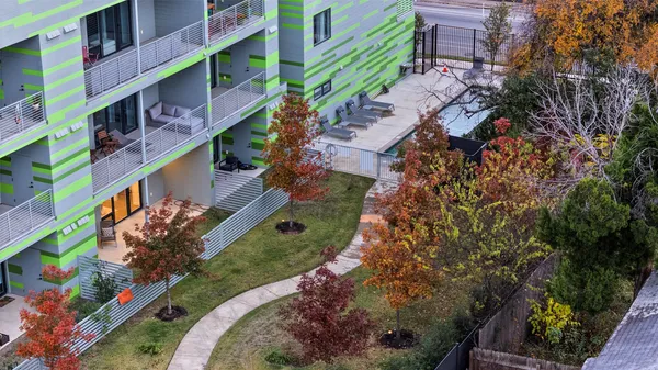 $1,850 | 4004 Banister Lane, Unit 309, Austin, TX 78704