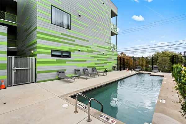 $1,850 | 4004 Banister Lane, Unit 309, Austin, TX 78704