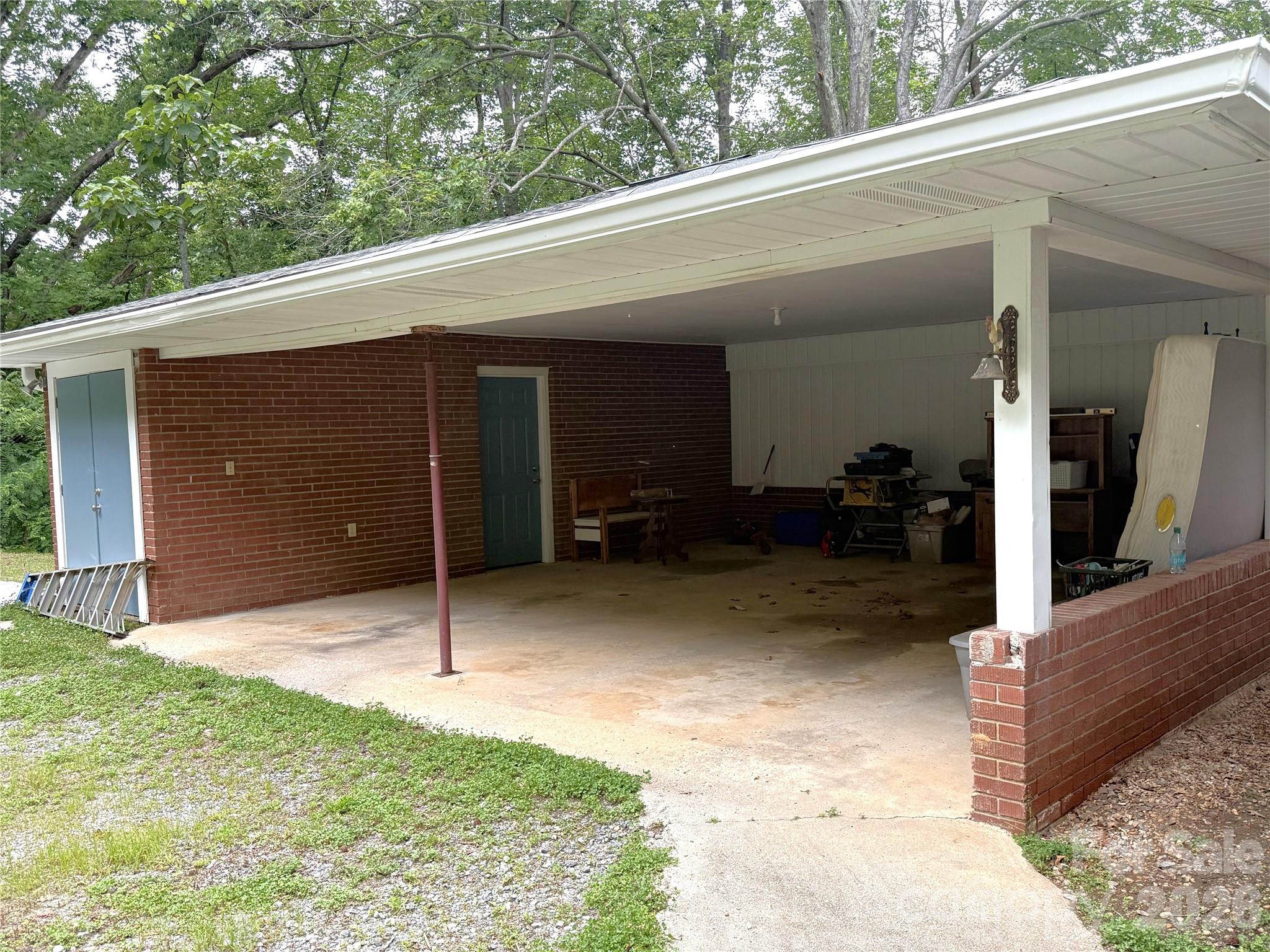150 Cowan Lane Tryon, NC 28782 - Photo 4 of 42