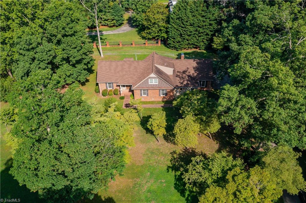 3214 North Rockingham Road Greensboro, NC 27407 - Photo 14 of 44 Gallery Image 14