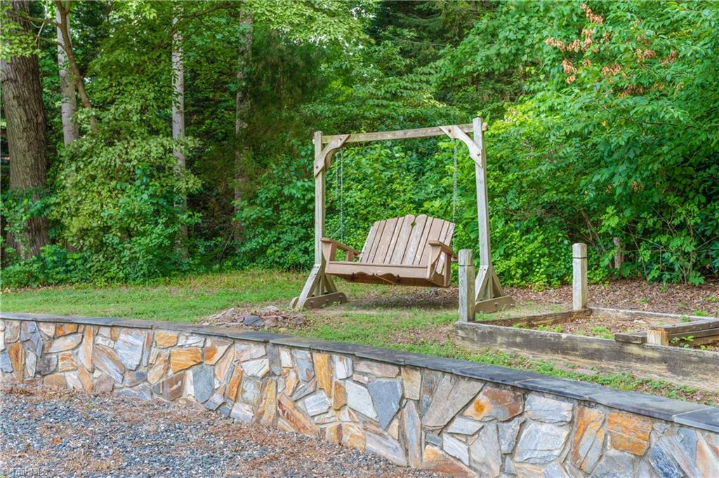 3214 North Rockingham Road Greensboro, NC 27407 - Photo 9 of 44 Gallery Image 9