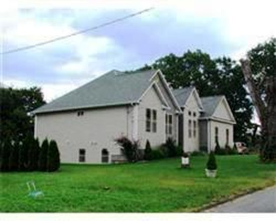 90 Frederick Street West Springfield, MA 01089 - Photo 3 of 21 Gallery Image 3