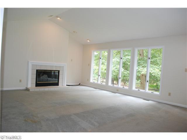 3160 Finch Farm Road Trinity, NC 27370 - Photo 4 of 16 Living Room.