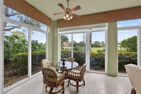 $875,000 | 113 Palm Point Circle, Unit A, Palm Beach Gardens, FL 33418