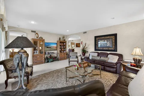 $875,000 | 113 Palm Point Circle, Unit A, Palm Beach Gardens, FL 33418