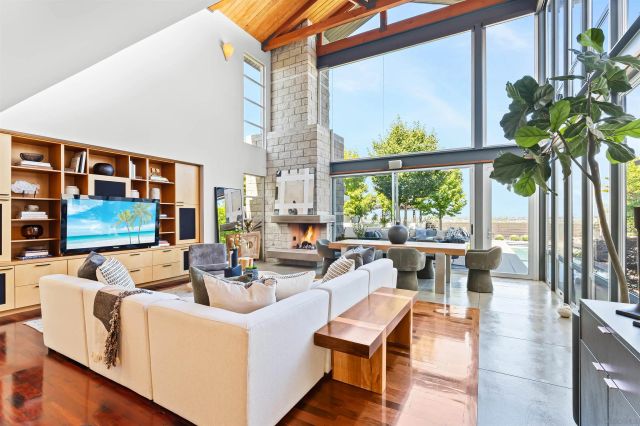 $4,495,000 | 5259 Pacifica Drive, San Diego, CA 92109