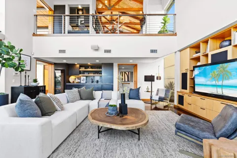 $4,495,000 | 5259 Pacifica Drive, San Diego, CA 92109