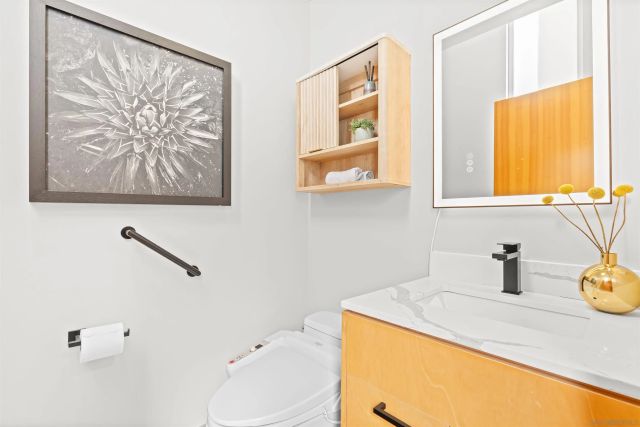 $4,495,000 | 5259 Pacifica Drive, San Diego, CA 92109