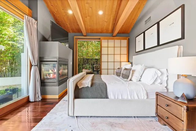 $4,495,000 | 5259 Pacifica Drive, San Diego, CA 92109