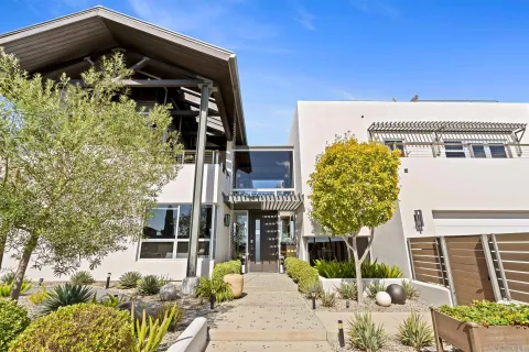 $4,495,000 | 5259 Pacifica Drive, San Diego, CA 92109
