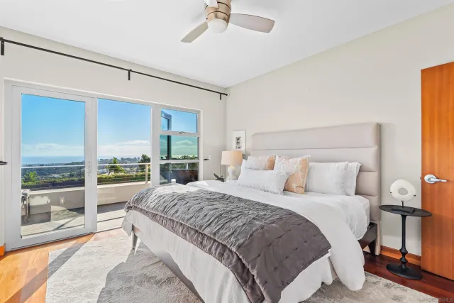 $4,495,000 | 5259 Pacifica Drive, San Diego, CA 92109