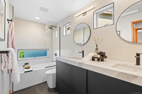 $4,495,000 | 5259 Pacifica Drive, San Diego, CA 92109