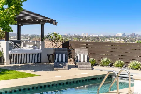 $4,495,000 | 5259 Pacifica Drive, San Diego, CA 92109