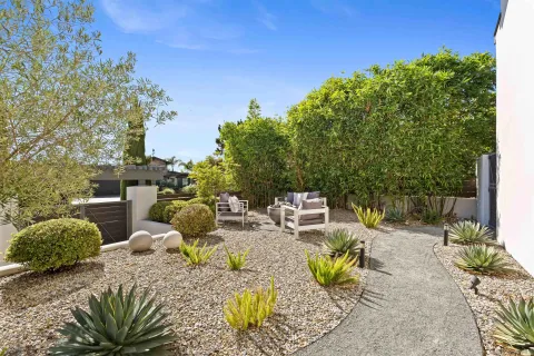 $4,495,000 | 5259 Pacifica Drive, San Diego, CA 92109