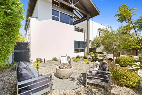 $4,495,000 | 5259 Pacifica Drive, San Diego, CA 92109