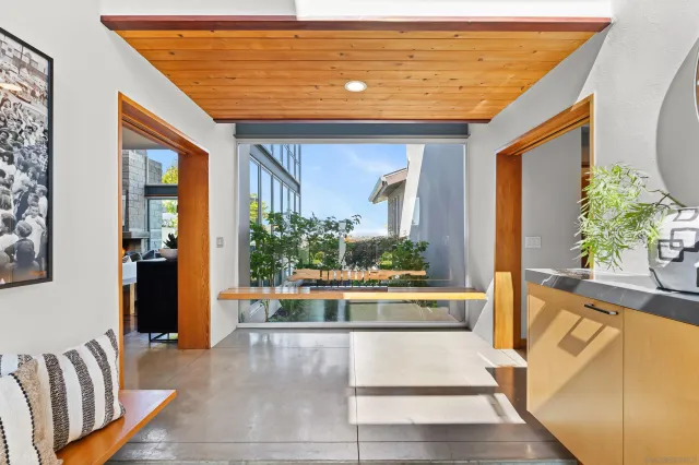 $4,495,000 | 5259 Pacifica Drive, San Diego, CA 92109