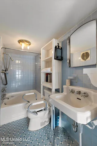 $489,500 | 113 South 22nd Avenue, Hattiesburg, MS 39401