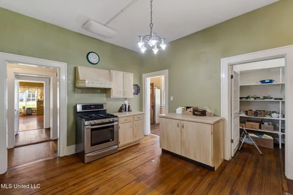 $424,900 | 113 South 22nd Avenue, Hattiesburg, MS 39401