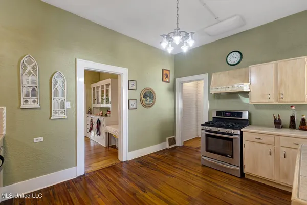 $424,900 | 113 South 22nd Avenue, Hattiesburg, MS 39401