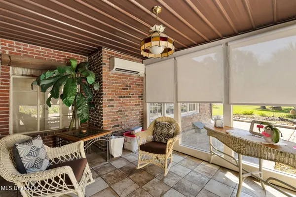 $424,900 | 113 South 22nd Avenue, Hattiesburg, MS 39401