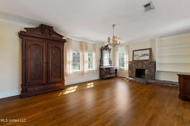 $489,500 | 113 South 22nd Avenue, Hattiesburg, MS 39401