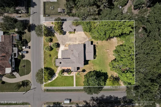 $489,500 | 113 South 22nd Avenue, Hattiesburg, MS 39401