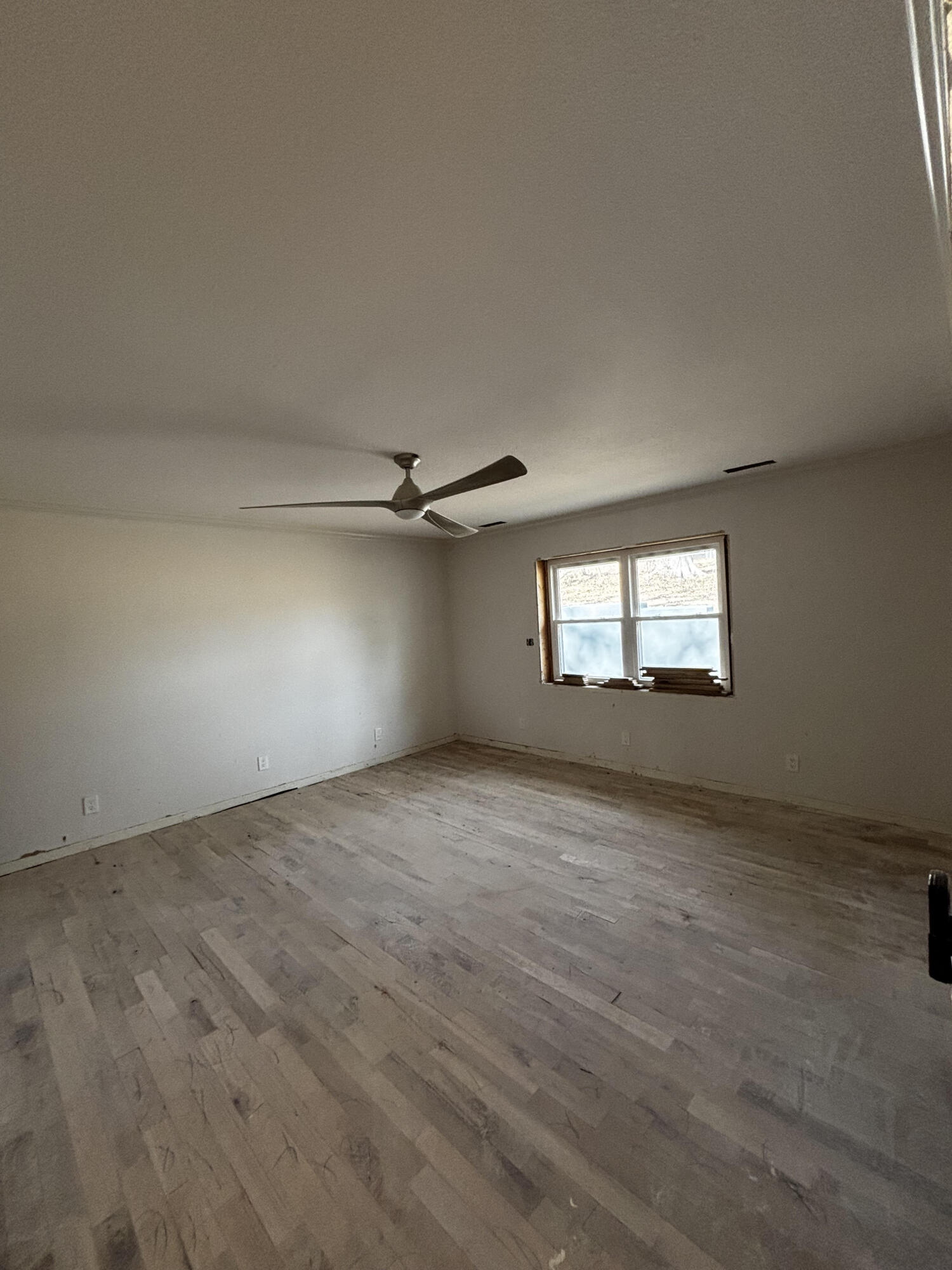 2139 South Shore Acres Road Soddy-Daisy, TN 37379 - Photo 18 of 43 100
