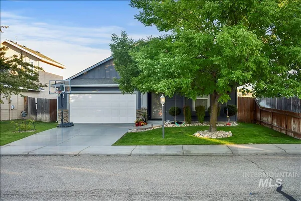 $419,900 | 7579 West Middle Fork Street, Boise, ID 83709