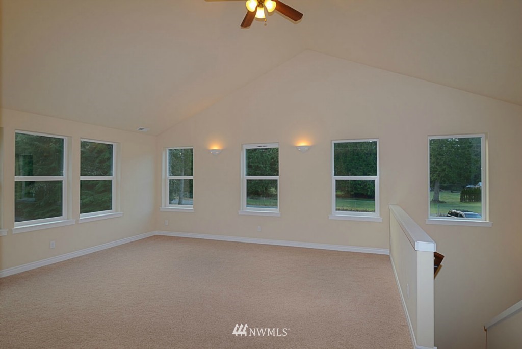 6221 Grandview Road Arlington, WA 98223 - Photo 15 of 20 Gallery Image 15