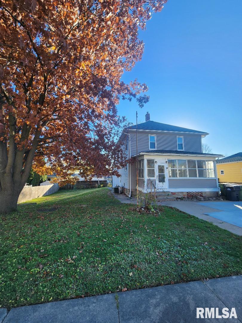 411 North 18th Street Clinton, IA 52732 - Photo 3 of 37 Gallery Image 3